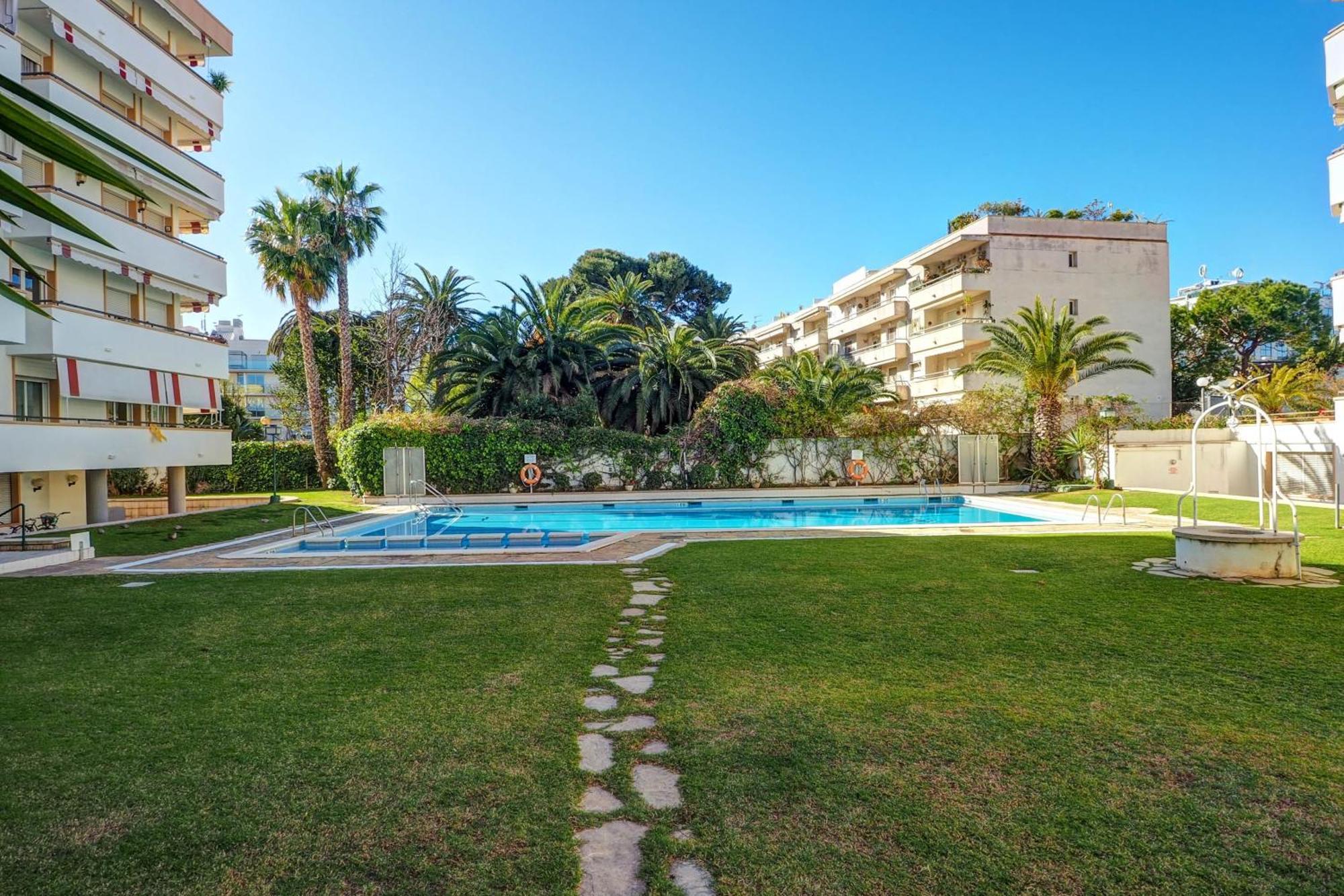 Clarimar Apartment By Hello Homes Sitges Bagian luar foto