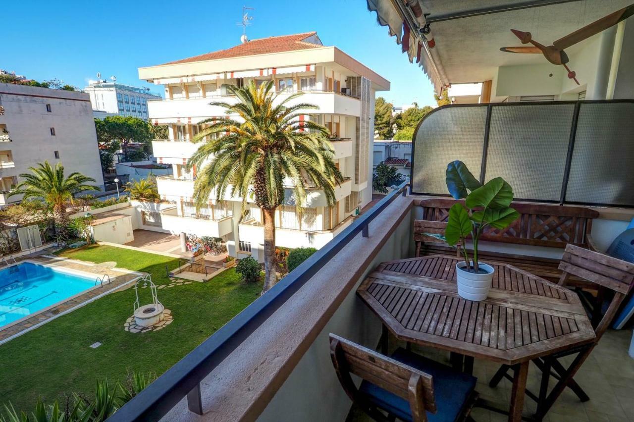 Clarimar Apartment By Hello Homes Sitges Bagian luar foto