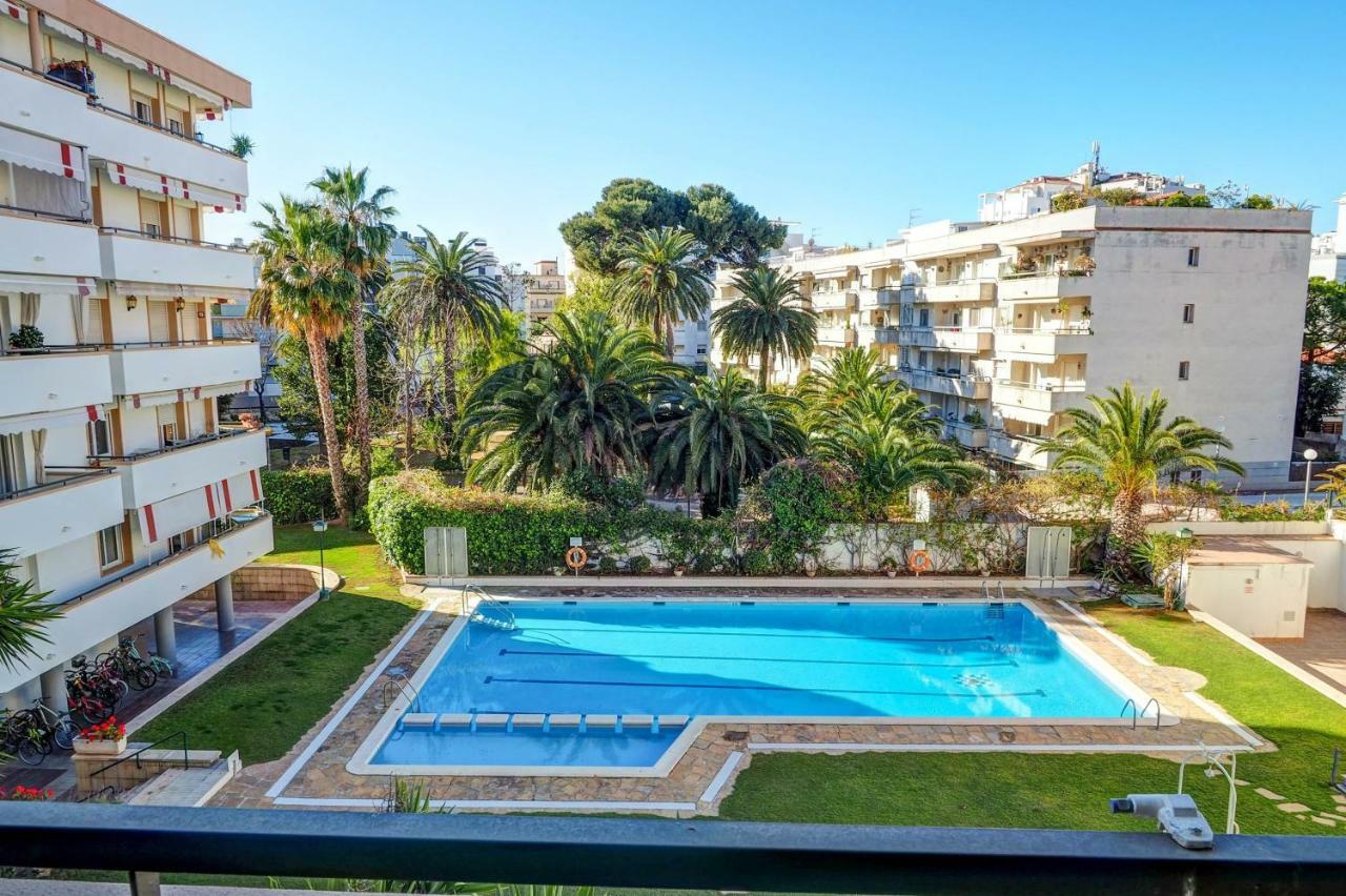 Clarimar Apartment By Hello Homes Sitges Bagian luar foto